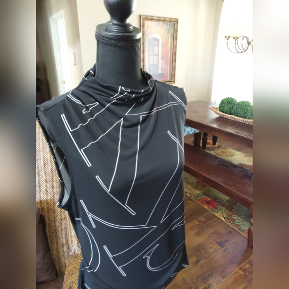 Calvin Klein Ladies Sleeveless Top - Picture 3 of 8